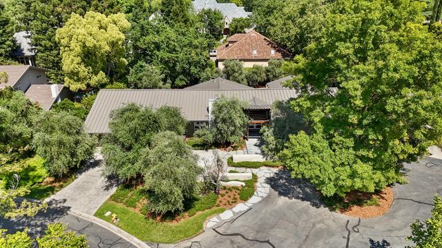 640 Lake Wilhaggin Dr, Sacramento, CA 95864