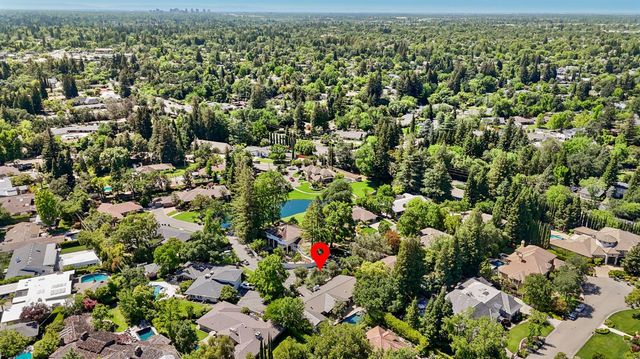 640 Lake Wilhaggin Dr, Sacramento, CA 95864
