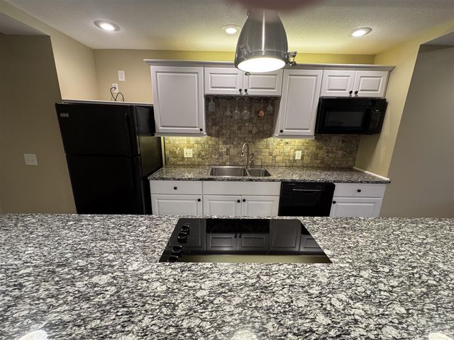 2560 Starling Avenue, Schoolcraft, MI 49087