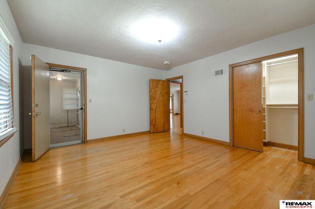 701 S Cotner Boulevard, Lincoln, NE 68510