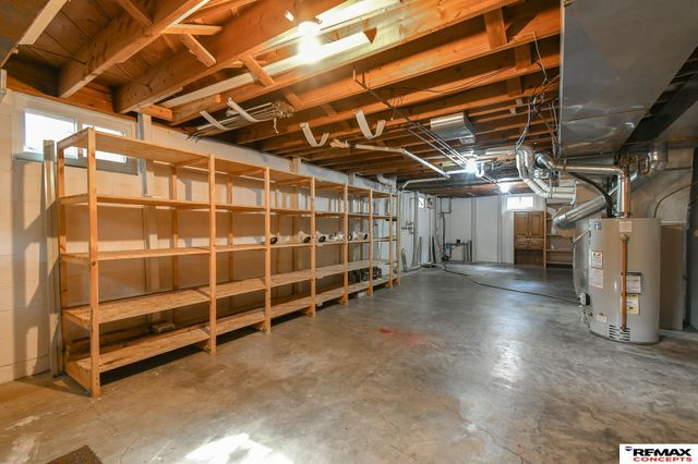 701 S Cotner Boulevard, Lincoln, NE 68510