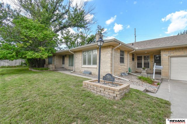 701 S Cotner Boulevard, Lincoln, NE 68510