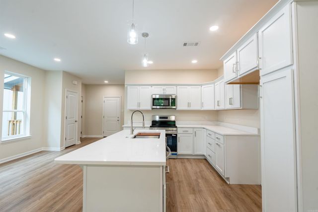 29 N Winkley Shoals Cove, Heber Springs, AR 72543