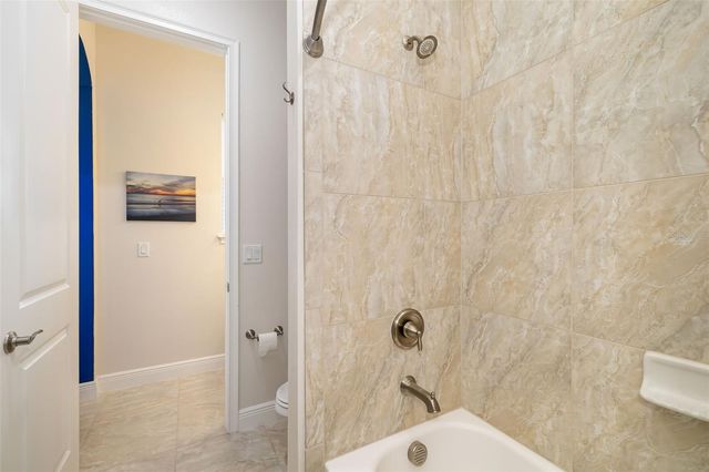 10107 CARNOUSTIE PLACE, Bradenton, FL 34211