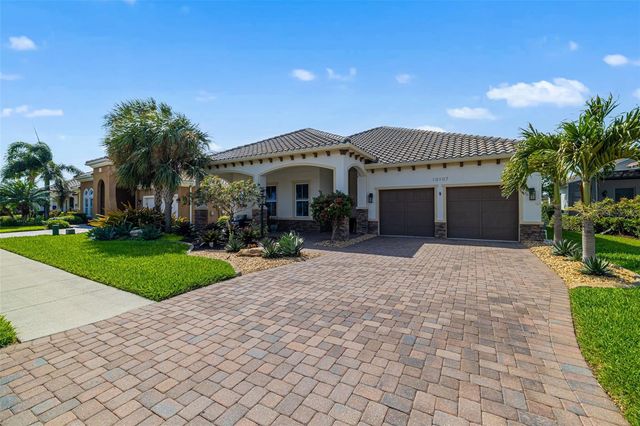 10107 CARNOUSTIE PLACE, Bradenton, FL 34211