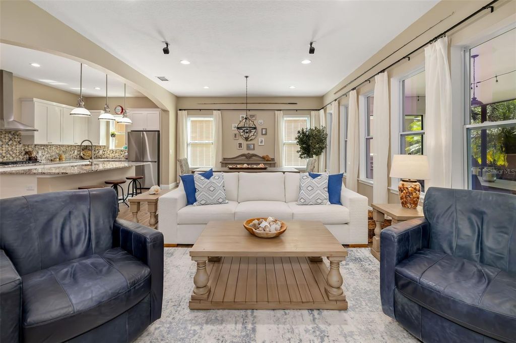 Image 14 of property listing at 10107 CARNOUSTIE PLACE, Bradenton, FL 34211