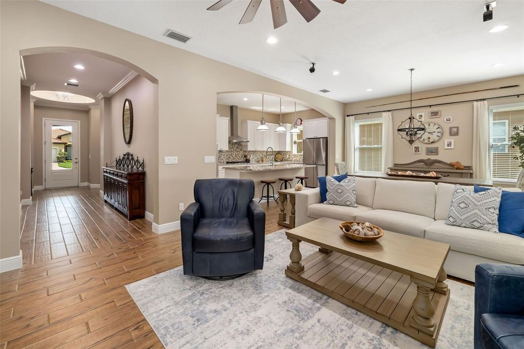 Image 17 of property listing at 10107 CARNOUSTIE PLACE, Bradenton, FL 34211