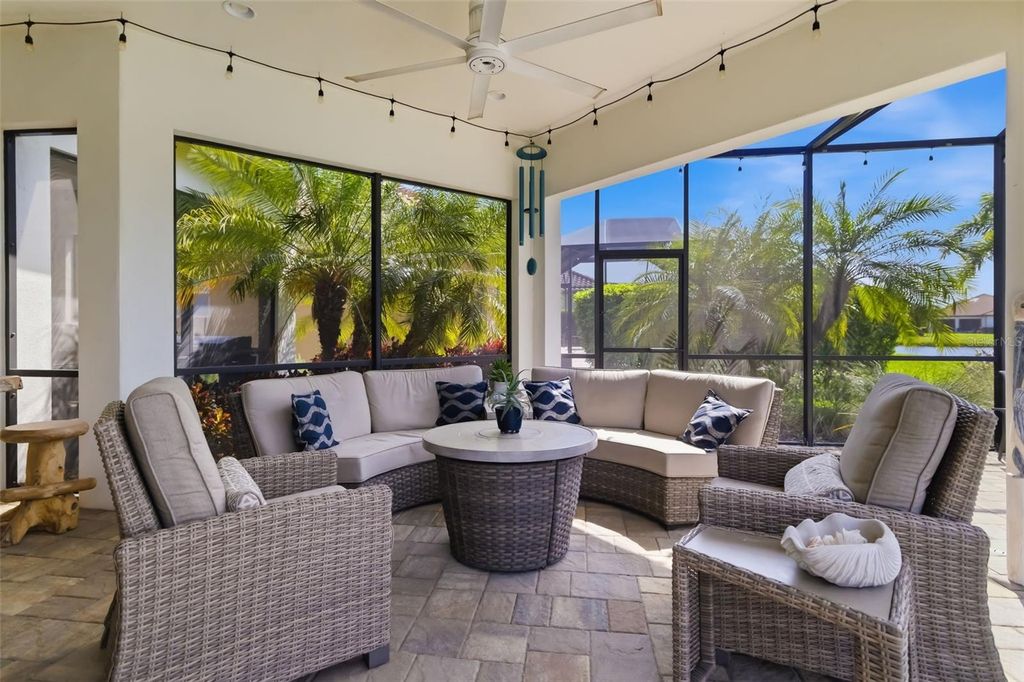 Image 3 of property listing at 10107 CARNOUSTIE PLACE, Bradenton, FL 34211