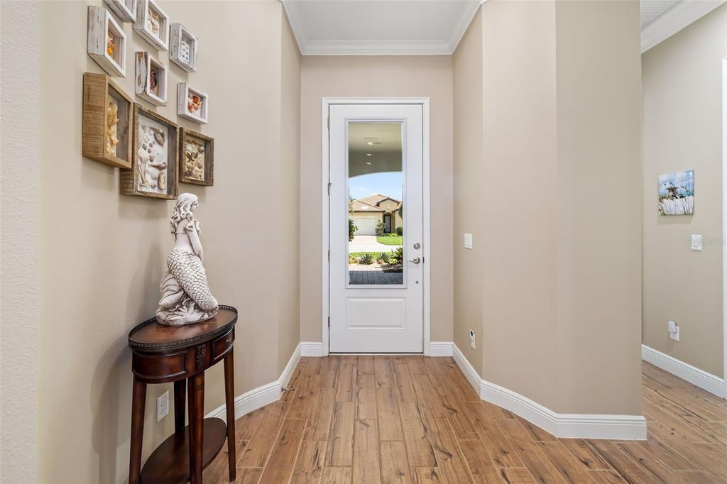 Image 38 of property listing at 10107 CARNOUSTIE PLACE, Bradenton, FL 34211