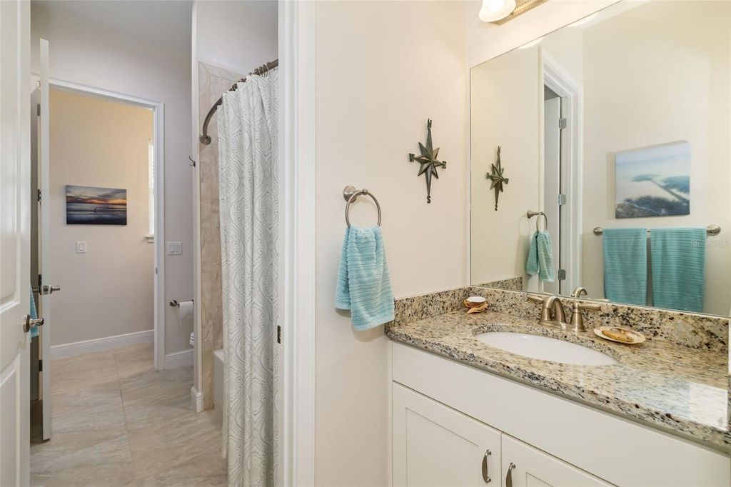 Image 45 of property listing at 10107 CARNOUSTIE PLACE, Bradenton, FL 34211