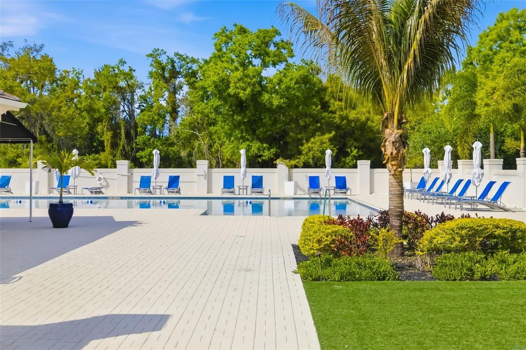 Image 79 of property listing at 10107 CARNOUSTIE PLACE, Bradenton, FL 34211