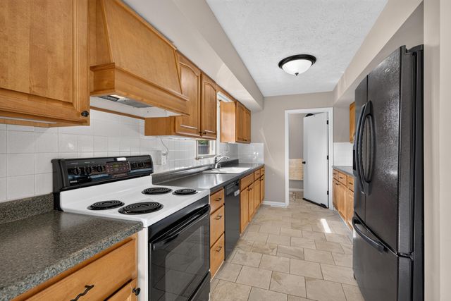 2120 Paige Court, Lexington, KY 40502