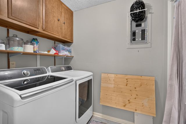 2120 Paige Court, Lexington, KY 40502