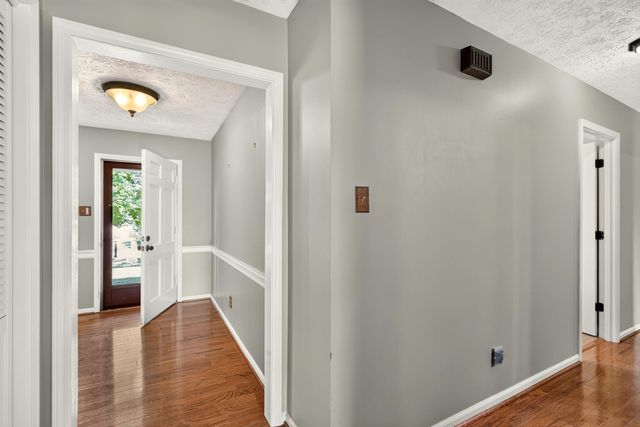 2120 Paige Court, Lexington, KY 40502