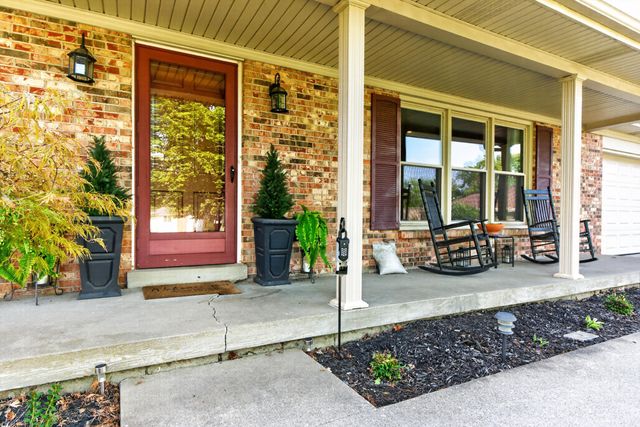2120 Paige Court, Lexington, KY 40502
