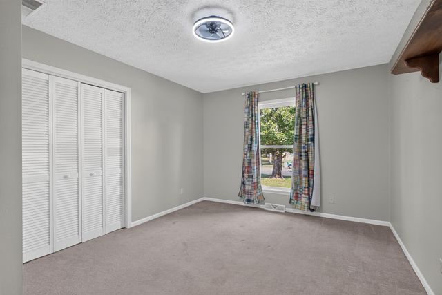 2120 Paige Court, Lexington, KY 40502