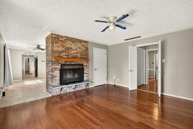 2120 Paige Court, Lexington, KY 40502