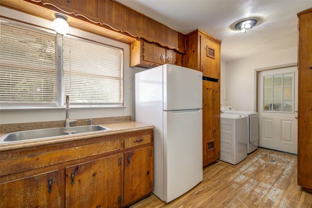 716 County Road 4757, Boyd, TX 76023
