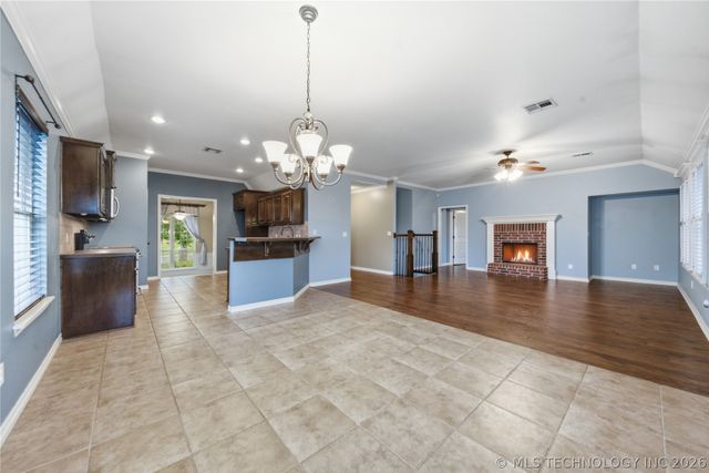 14178 N 108th East Avenue, Collinsville, OK 74021