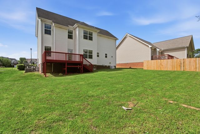 1710 Tellico Dr, Thompsons Station, TN 37179