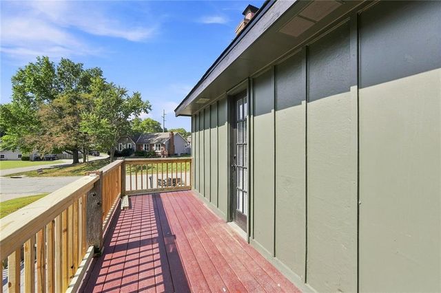 2103 NE 79th Terrace, Kansas City, MO 64118