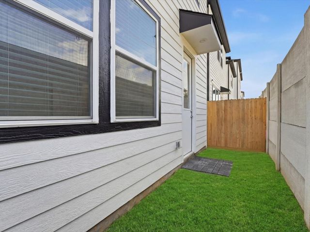 2706 Grand Fountains Drive H, Houston, TX 77054