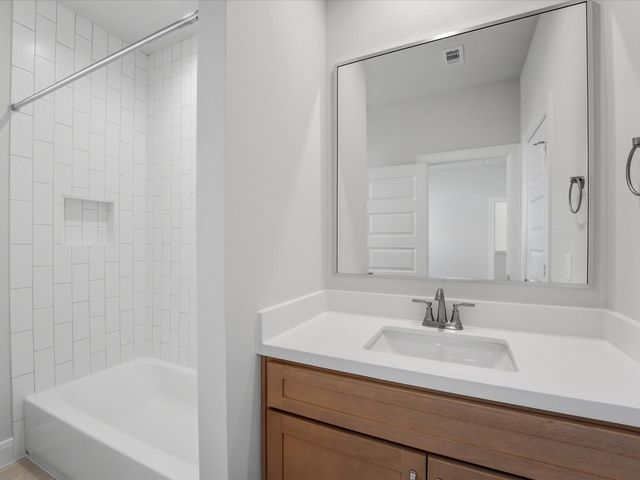 2706 Grand Fountains Drive H, Houston, TX 77054