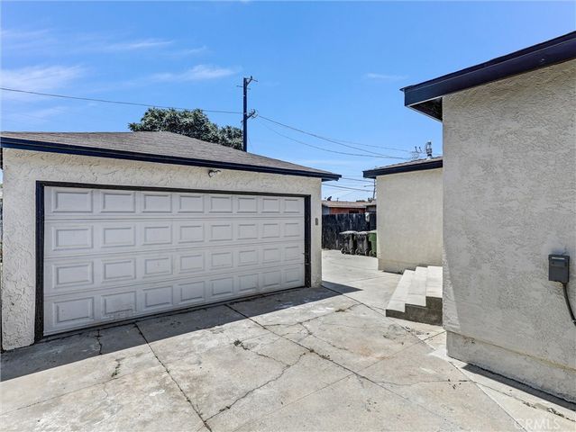 738 E 97th Street, Los Angeles, CA 90002