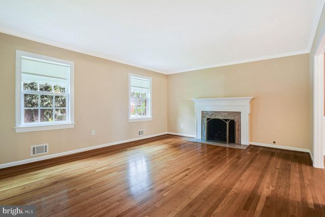 1604 OLD STAGE RD, Alexandria, VA 22308