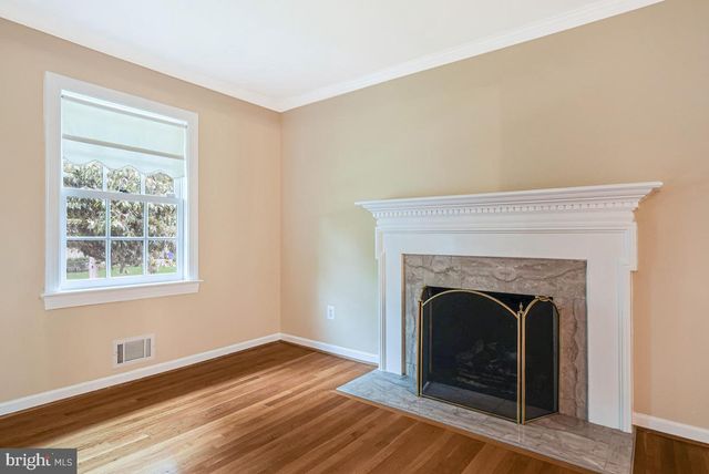 1604 OLD STAGE RD, Alexandria, VA 22308