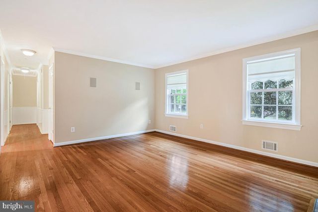 1604 OLD STAGE RD, Alexandria, VA 22308