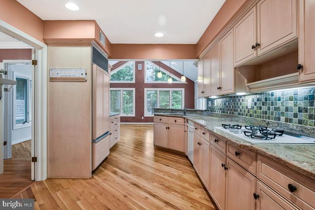 1604 OLD STAGE RD, Alexandria, VA 22308