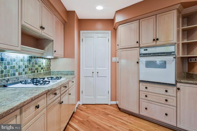 1604 OLD STAGE RD, Alexandria, VA 22308