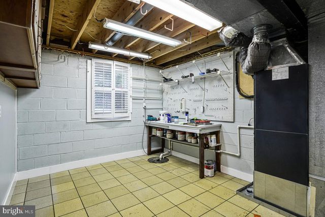 1604 OLD STAGE RD, Alexandria, VA 22308