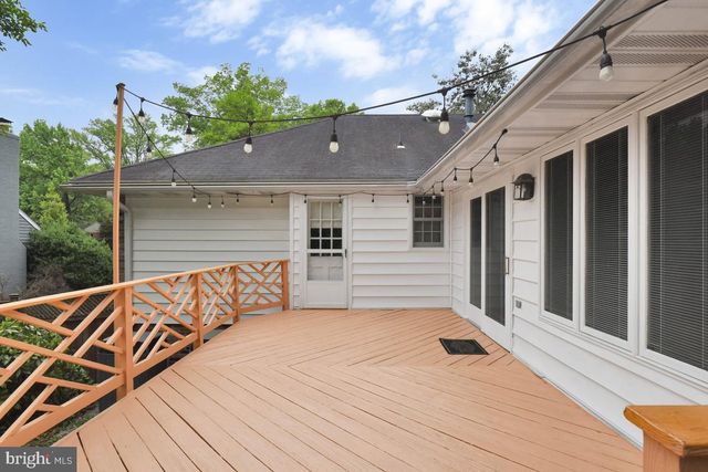 1604 OLD STAGE RD, Alexandria, VA 22308