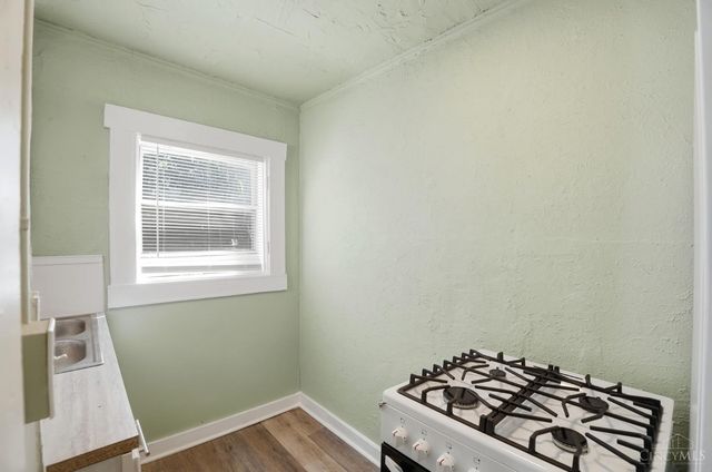 506 Maple Street, Elmwood Place, OH 45216