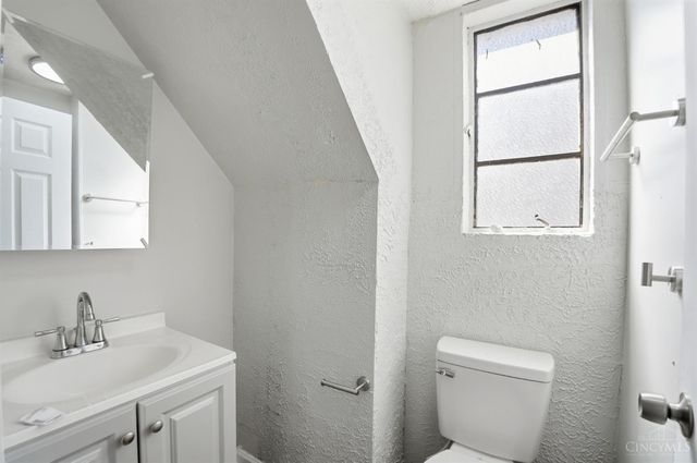 506 Maple Street, Elmwood Place, OH 45216