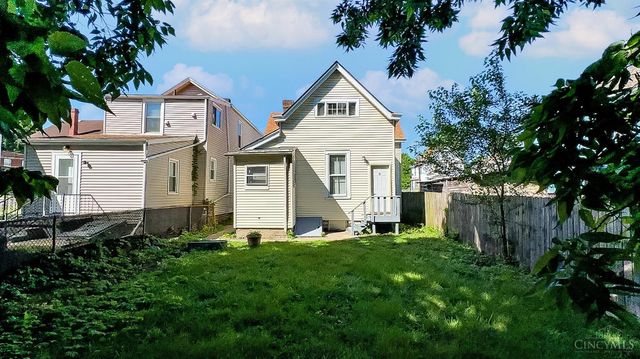 506 Maple Street, Elmwood Place, OH 45216