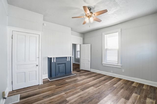 506 Maple Street, Elmwood Place, OH 45216