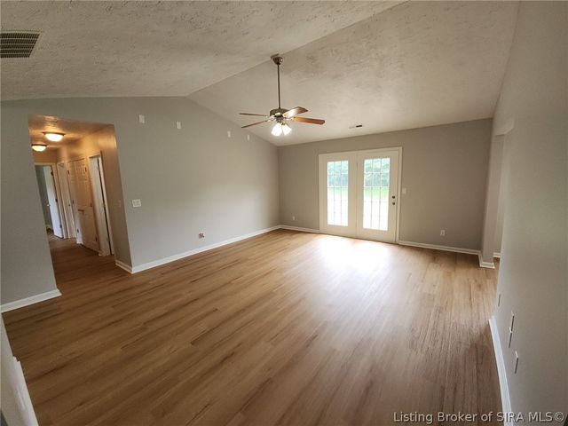 405 Parker Place, Jeffersonville, IN 47130