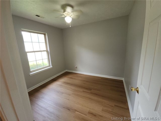 405 Parker Place, Jeffersonville, IN 47130