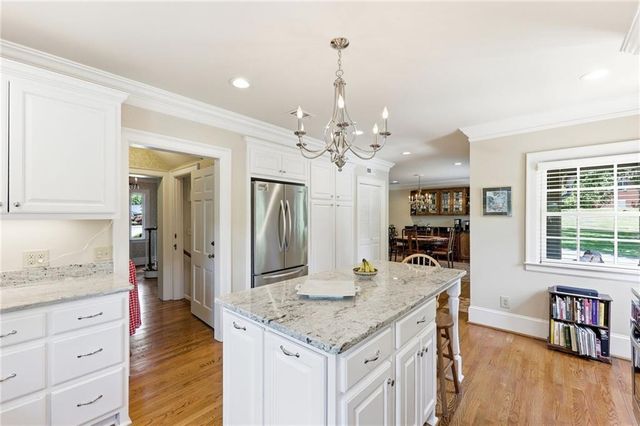 511 Dixon Drive, Gainesville, GA 30501