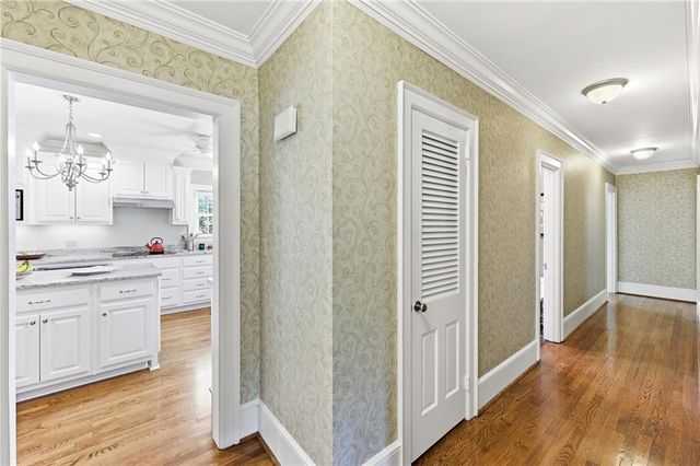 511 Dixon Drive, Gainesville, GA 30501