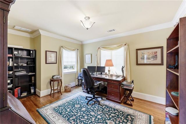 511 Dixon Drive, Gainesville, GA 30501