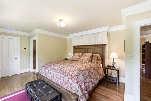 511 Dixon Drive, Gainesville, GA 30501