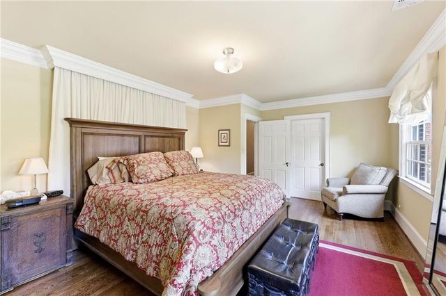 511 Dixon Drive, Gainesville, GA 30501
