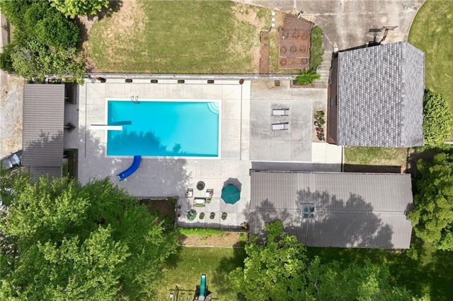 511 Dixon Drive, Gainesville, GA 30501