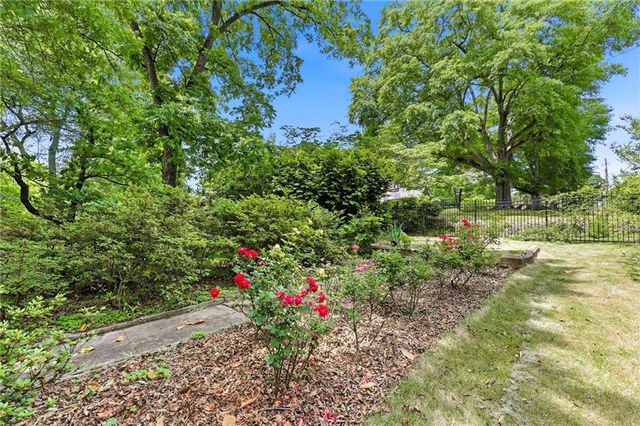 511 Dixon Drive, Gainesville, GA 30501