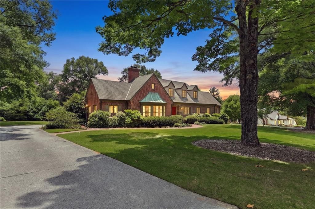 511 Dixon Drive, Gainesville, GA 30501