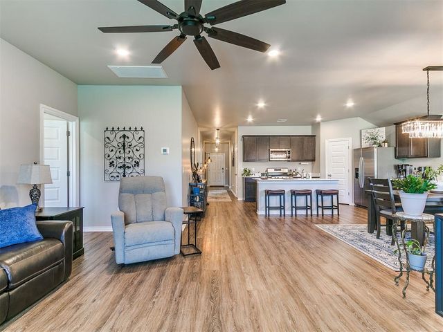 10345 NW 26th Street, Yukon, OK 73099